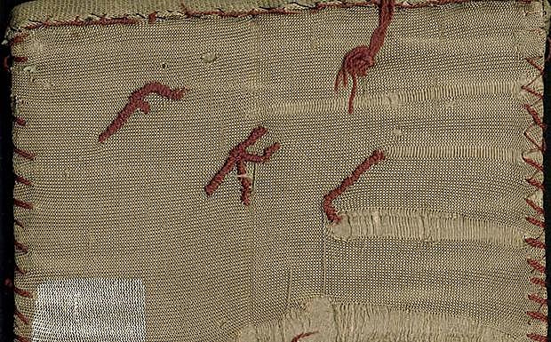 Cuaderno de recetas de Franziska Quastler (las iniciales FKL se refieren a Frauenkonzentrationslager o campo de concentración femenino). 