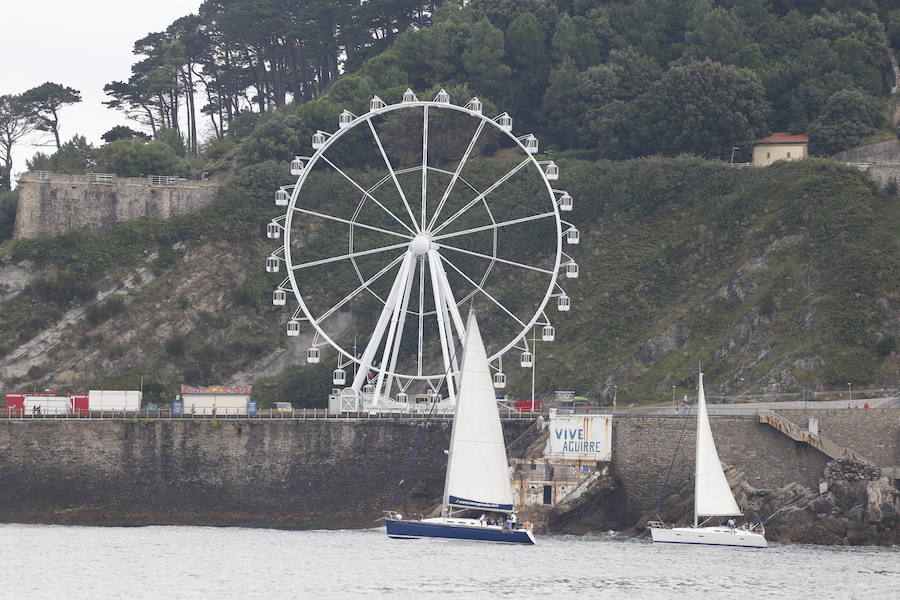 Las atracciones del Paseo Nuevo ofrecen entretenimiento y emociones fuertes para grandes y pequeños