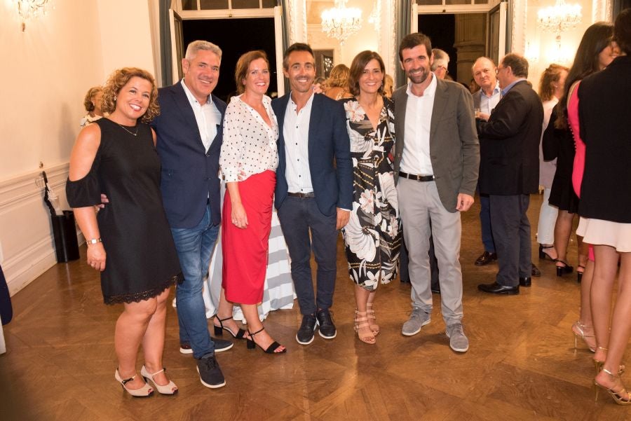 La tradicional fiesta de Teledonosti en el Palacio Miramar de San Sebastián volvió a congregar a diversos representantes de la sociedad guipuzcoana. 