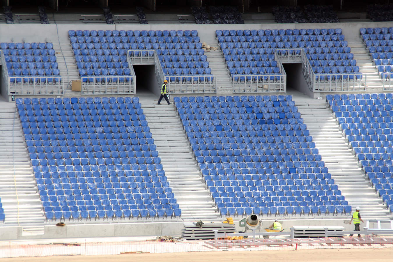 La reforma del estadio de Anoeta sigue su curso para poder abris sus puerta el 15 de septiembre ante el Barcelona