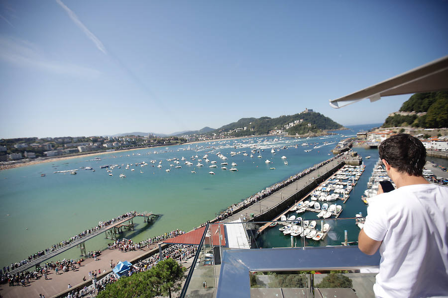 La bahía de San Sebastián ha acogido este domingo la regata de la Bandera de La Concha.