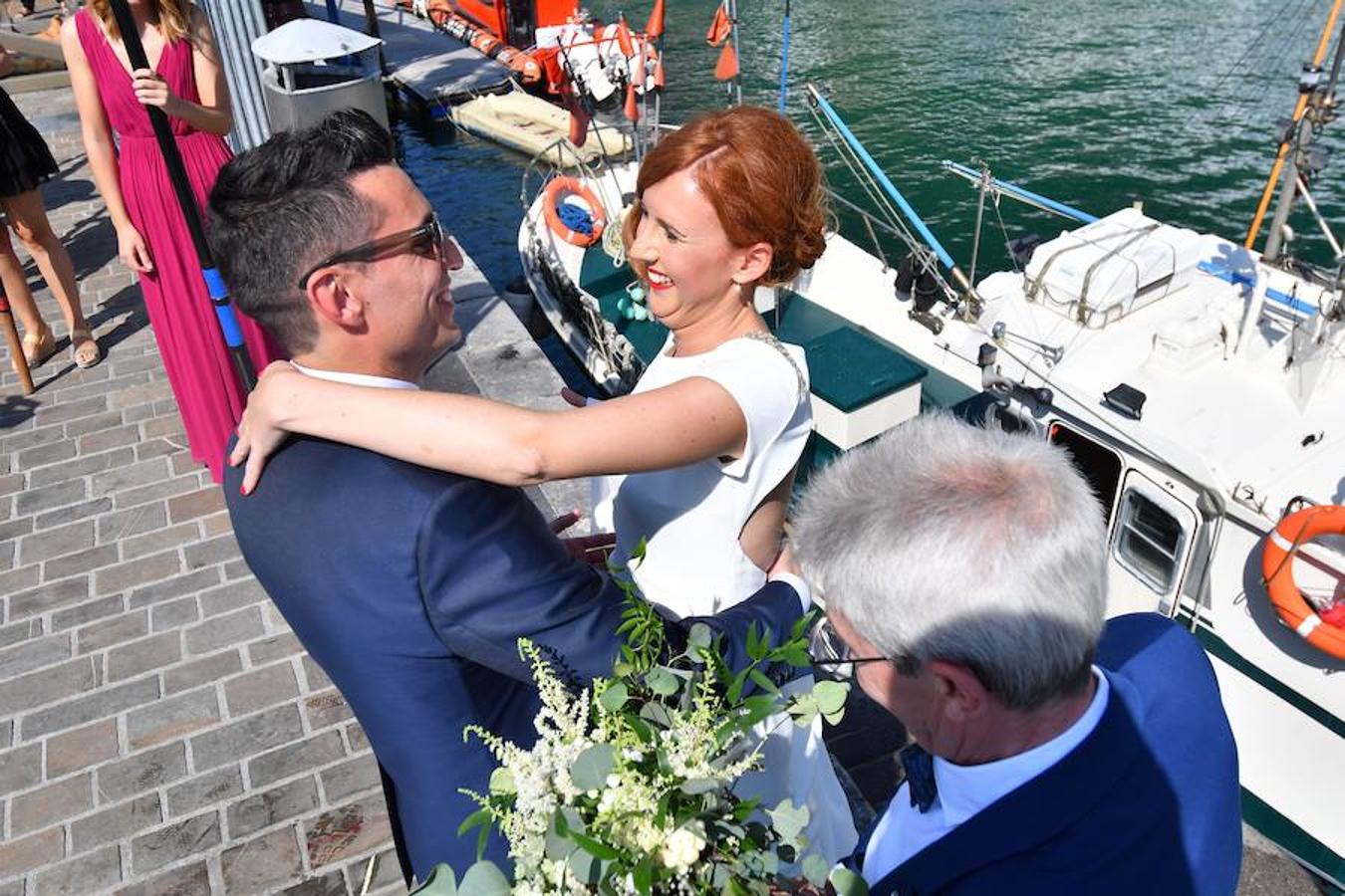 El Aquarium donostiarra acoge el enlace de una de sus trabajadoras. La ceremonia ha tenido lugar en el auditorio del museo 