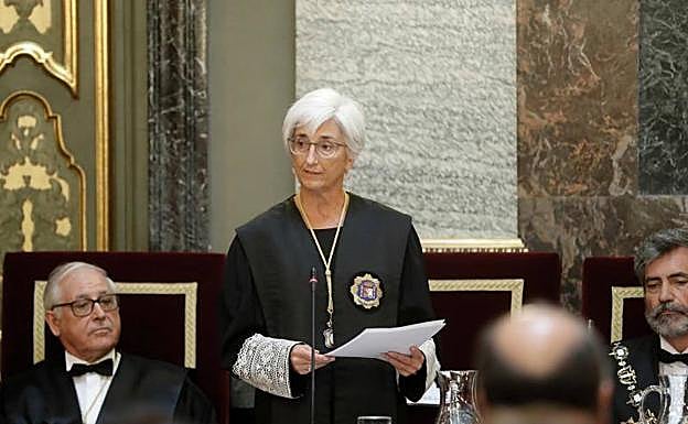 La fiscal general del Estado, María José Segarra.