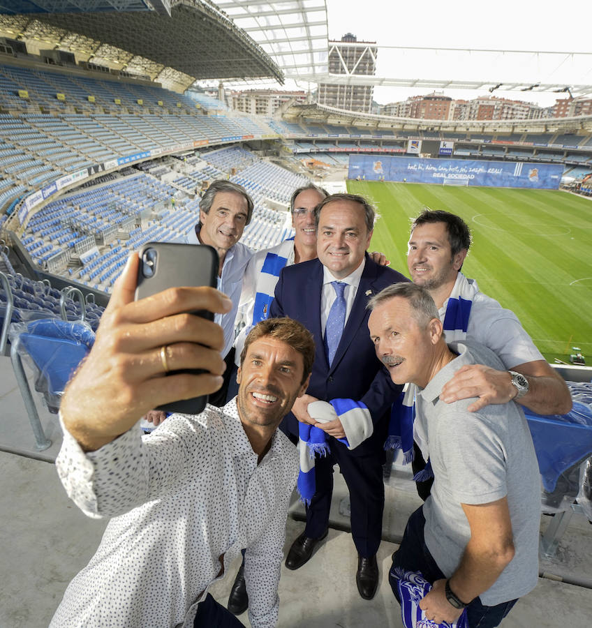 Arconada, Larrañaga, Rekarte, Prieto y Gorriz avalan el nuevo hogar txuri-urdin