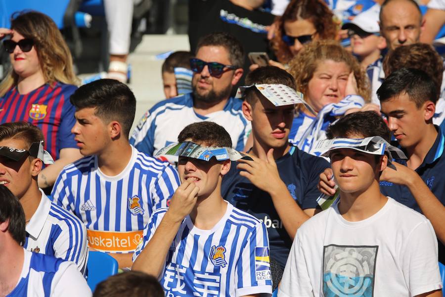 Casi 29.000 aficionados han llenado las gradas del nuevo Anoeta en su estreno