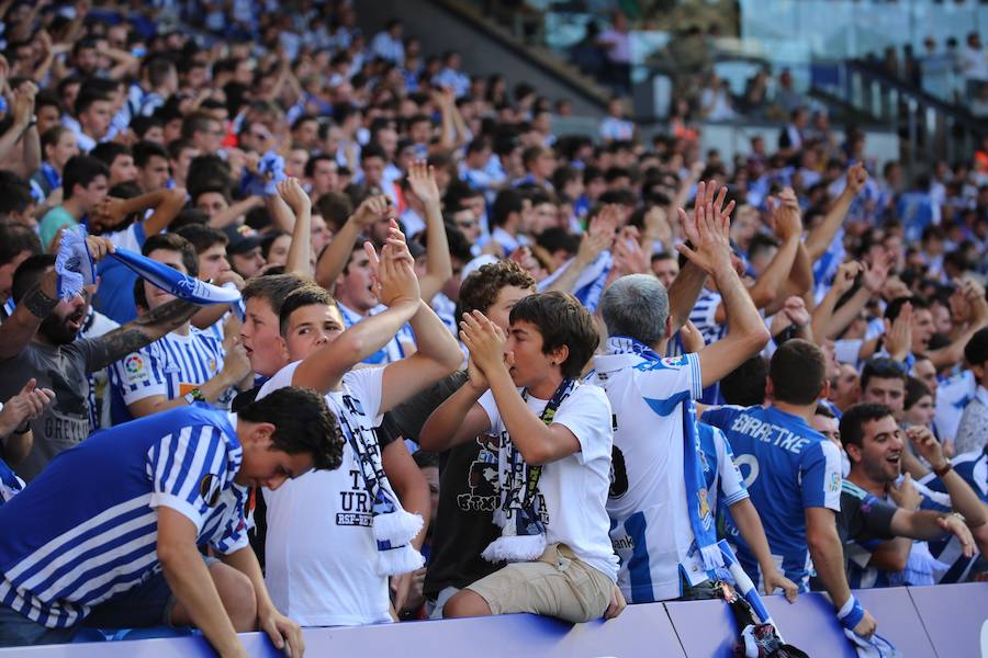 Casi 29.000 aficionados han llenado las gradas del nuevo Anoeta en su estreno