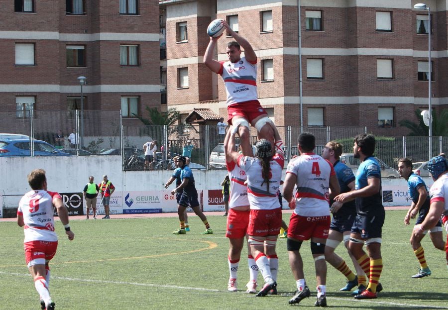 En esta primera jornada de Liga, Ampo Ordizia se ha enfrentado a Santboiana y ha vencido 48-31.