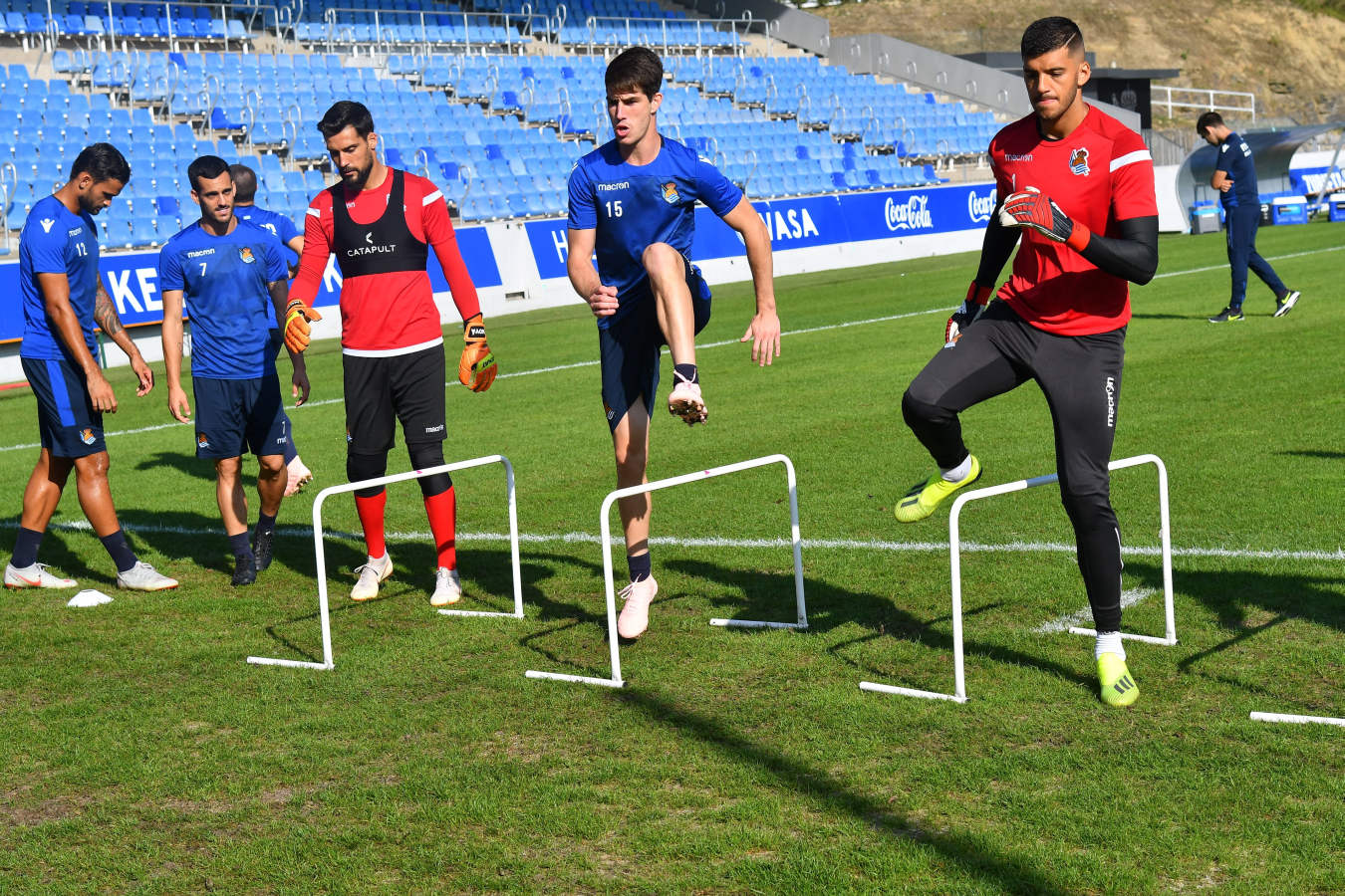 Willian José es la principal novedad en la convocatoria de la Real Sociedad para visitar al Huesca. El delantero brasileño es uno de los 19 jugadores que viajará para enfrentarse mañana viernes al conjunto recién ascendido.