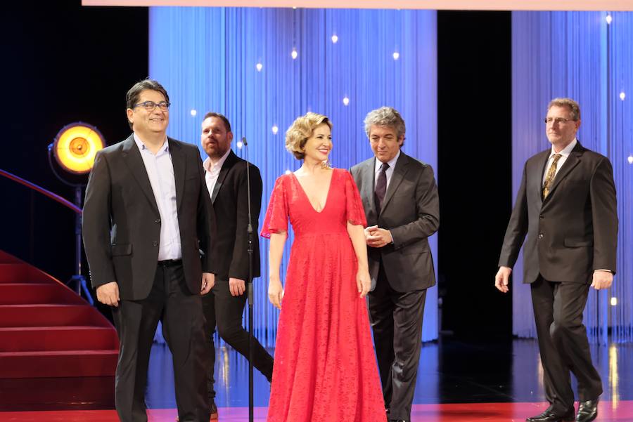 Los protagonistas de la alfombra roja de la gala inaugural de la 66 edición del Festival de Cine de San Sebastián