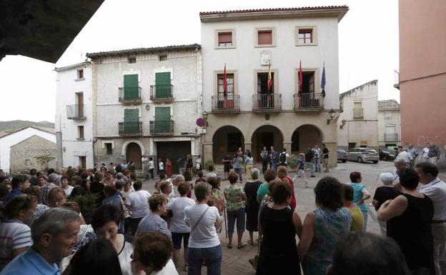 Homenaje en Cáseda (Navarra) a los asesinados.