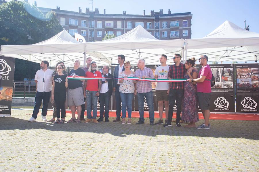 Los asistentes acabaron con los 10.000 pintxos que aportaron desinteresadamente restaurantes y bares