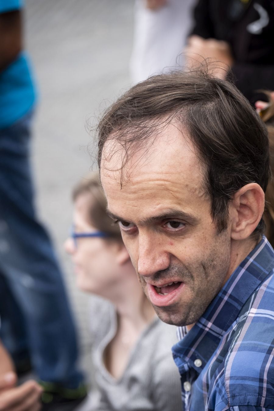 Los discapacitados intelectuales que han trabajado en 'Campeones', filme seleccionado por España para los Óscar de 2019 han viajado a San Sebastián para presentar en la pantalla gigante del Velódromo de Anoeta ambos filmes -primero se proyectará 'Campeones' y después el documental 'Ni distintos ni diferentes: Campeones'.