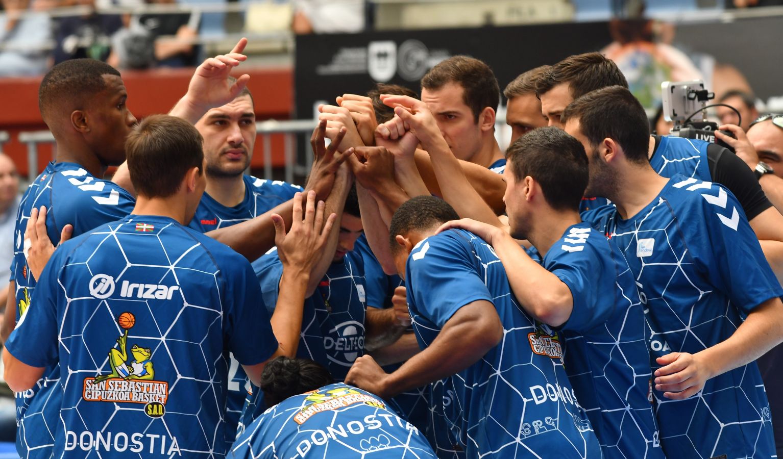 El equipo guipuzcoano cayó derrotado claramente ante el Fuenlabrada (60-76) en la primera jornada del campeonato.