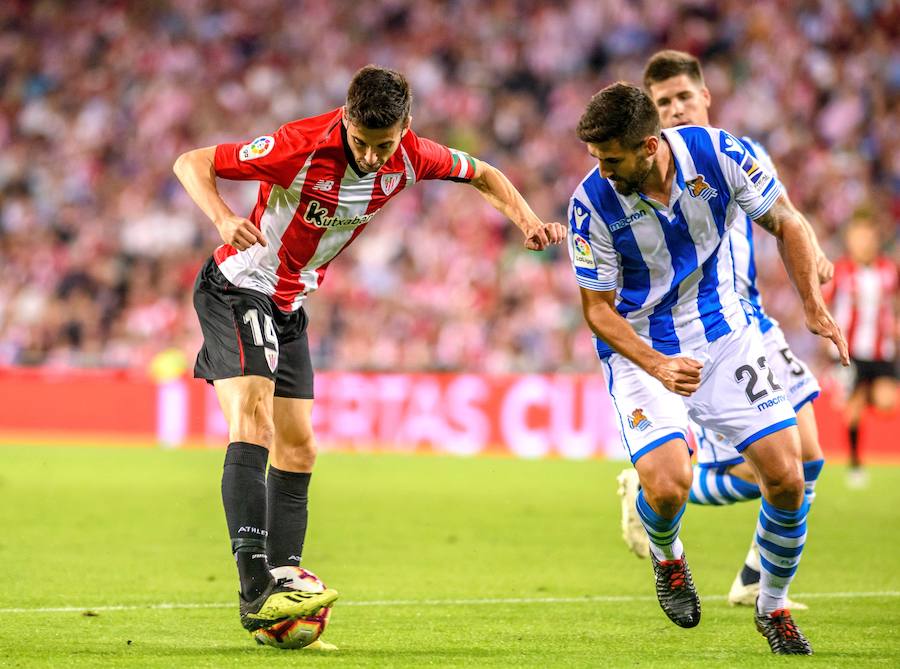 Derbi vasco disputado este viernes en San Mamés, correspondiente a la octava jornada de Liga