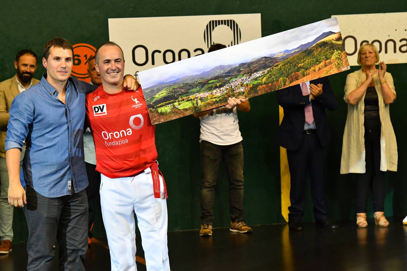 Galarreta despidió con una gran ovación al mejor remontista de la historia