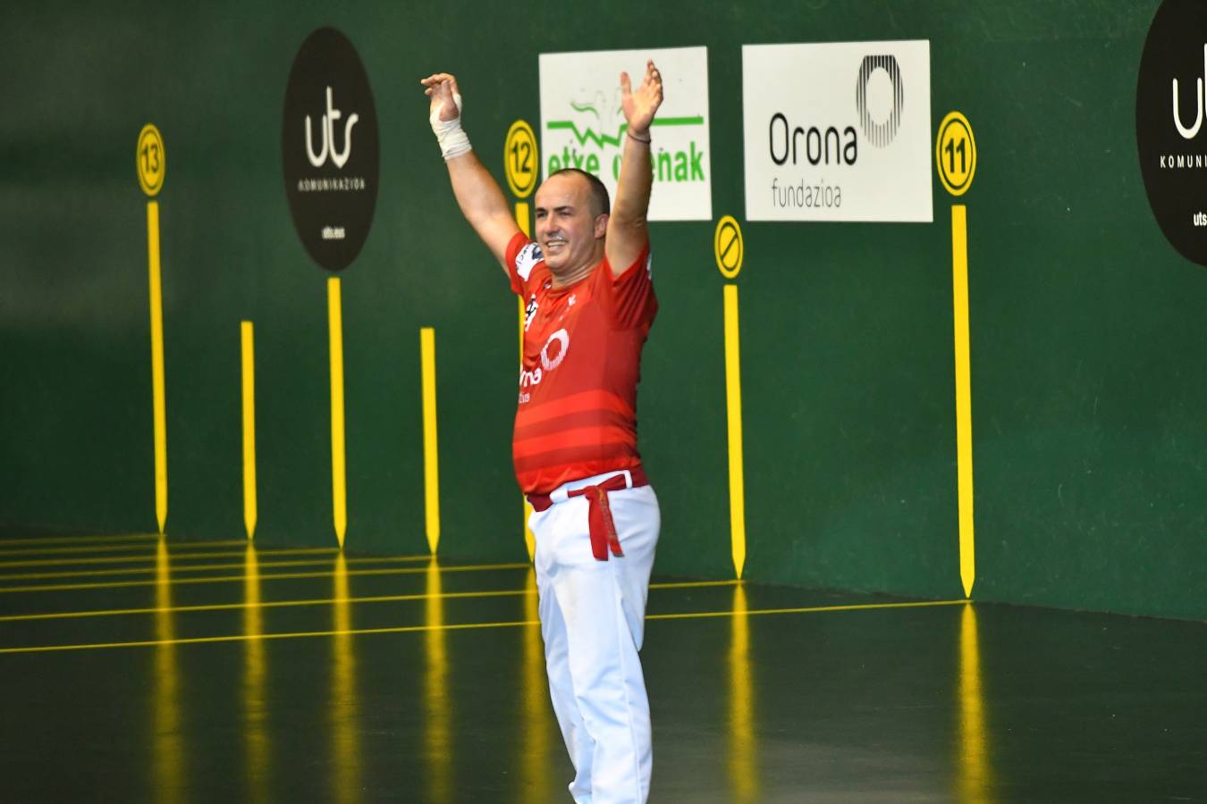 Galarreta despidió con una gran ovación al mejor remontista de la historia