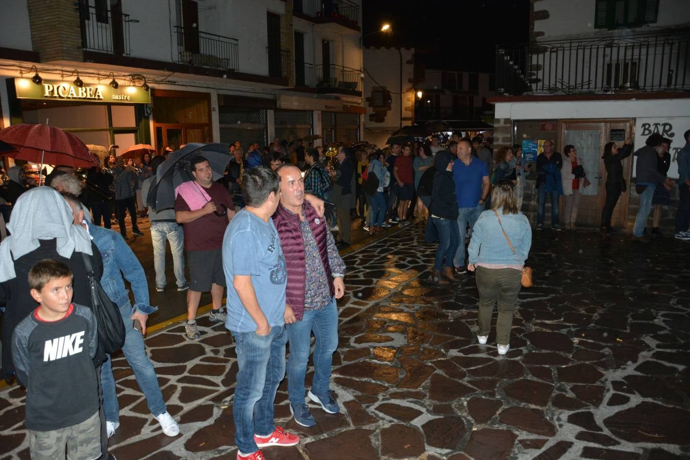 Galarreta despidió con una gran ovación al mejor remontista de la historia