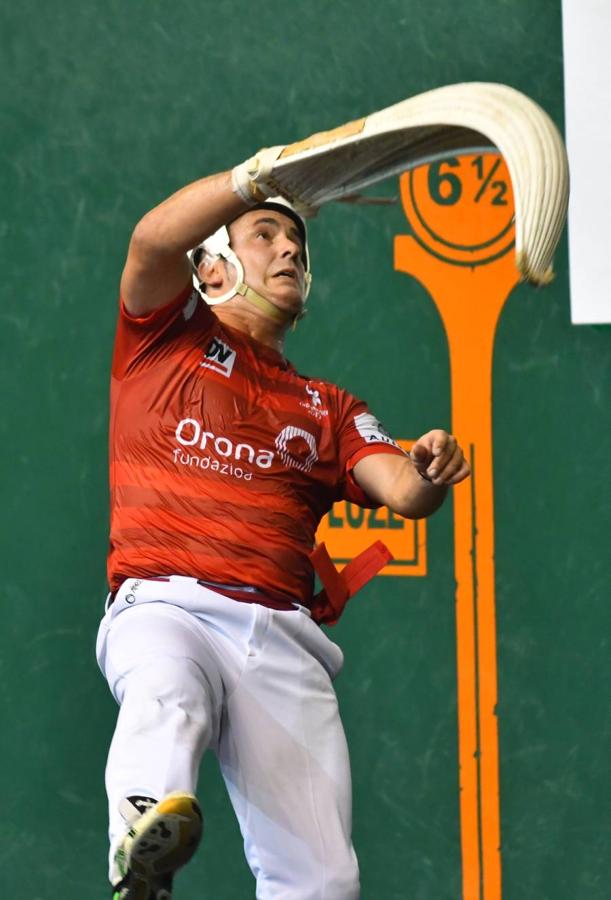 Galarreta despidió con una gran ovación al mejor remontista de la historia