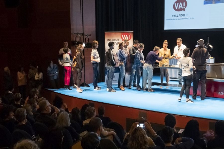 Gastronomika ha abierto sus puertas y da la bienvenida a algunos de los temas centrales de este año como la vanguardia actual y futura, la cocina regional y la sostenibilidad que rige la gastronomía mundial.
