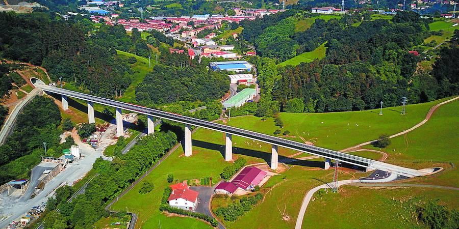 Hernialde-Zizurkil. Adjudicación: 42 meses y 158 millones. Estado vigente: 76 meses y 165,1 millones