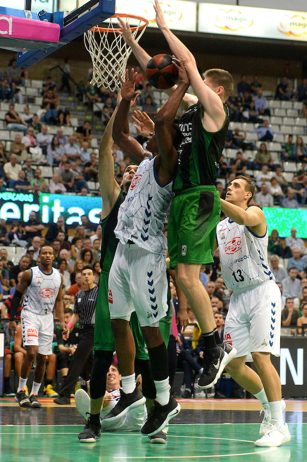 El Delteco Gipuzkoa Basket Club (GBC) ha viajado este domingo a Badalona con el único objetivo de conseguir su primera victoria de la temporada y dejar de ser el único equipo ACB con su casillero a cero. Sin embargo, los guipuzcoanos no han podido con el Joventut y han perdido 88-64.