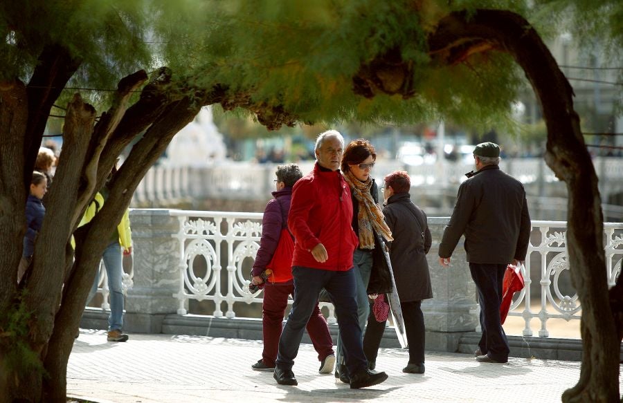 Euskadi está ya lista para el primer temporal del otoño. Viento, lluvia, nieve, olas... serán protagonistas cuando menos en las próximas 36 horas. 