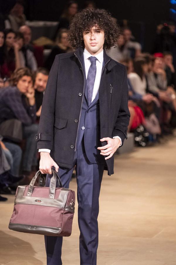 Otro año más, San Telmo se vuelve a vestir de gala para acoger una intensa jornada de desfiles en la que los diseñadores de prestigiosas marcas pueden mostrar sus nuevas creaciones. 