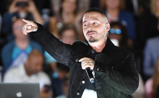 J Balvin y Jorge Drexler, confirmados para actuar en los Latin Grammy