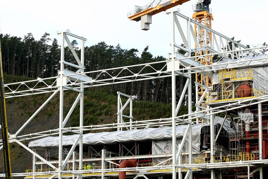 Los miembros de la Comisión de Medioambiente y de Gobernanza de las Juntas Generales han visitado junto con el Diputado de Medioambiente, José Ignacio Asensio el complejo medioambiental de Gipuzkoa. 