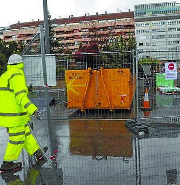 El parking está de obras hasta diciembre. 