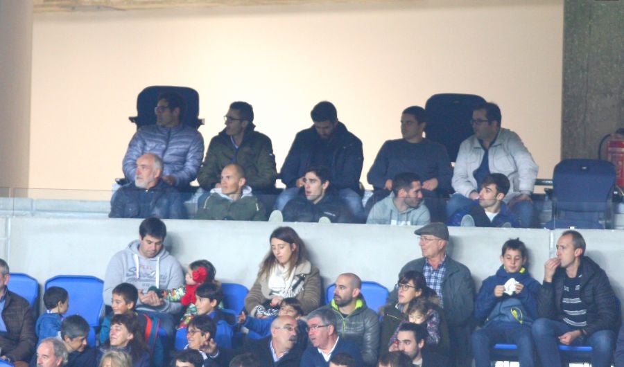 La Real Sociedad recibe al Sevilla con la imperiosa necesidad de lograr su primer triunfo en Anoeta. Sin emabrgo, tras un juego muy disputado, el equipo txuri-urdin no ha podido llevarse más que un punto. 