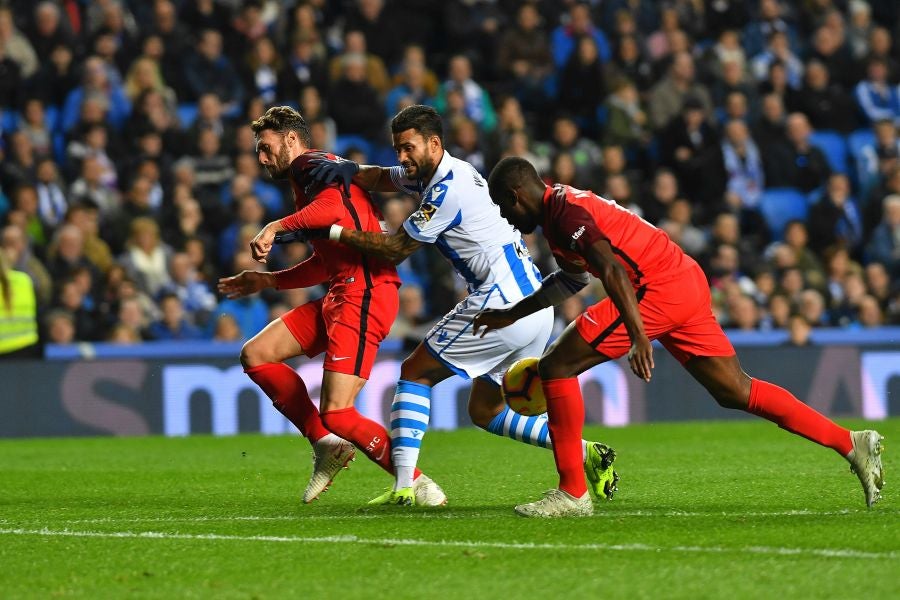 La Real Sociedad recibe al Sevilla con la imperiosa necesidad de lograr su primer triunfo en Anoeta.