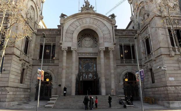 Fachada del Tribunal Superior de Justicia de Cataluña.