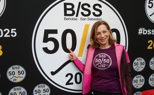 Behobia - San Sebastián 2018: El trofeo de Aroa Merino, para Kathrine Switzer