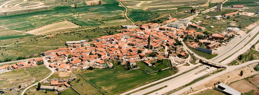 Imagen aérea de Alcolea del Pinar. 