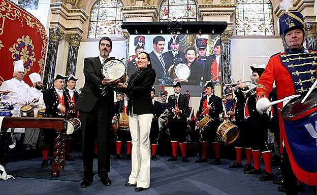 Cristina Iglesias fue en 2016 la última mujer en recibir el Tambor de Oro. 