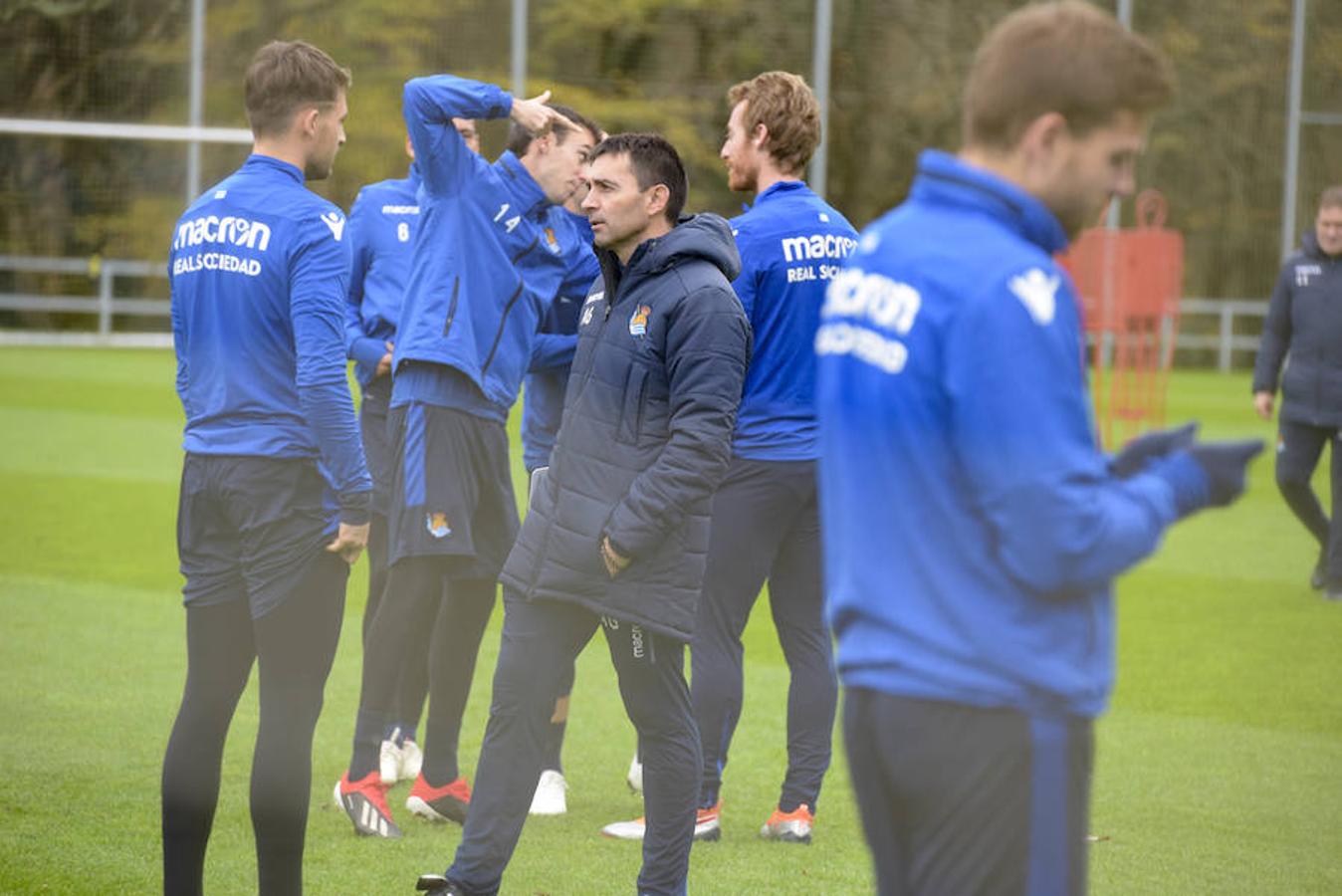 Los de Asier Garitano han efectuado el último entrenamiento de la semana antes de medirse este domingo al Betis en Sevilla