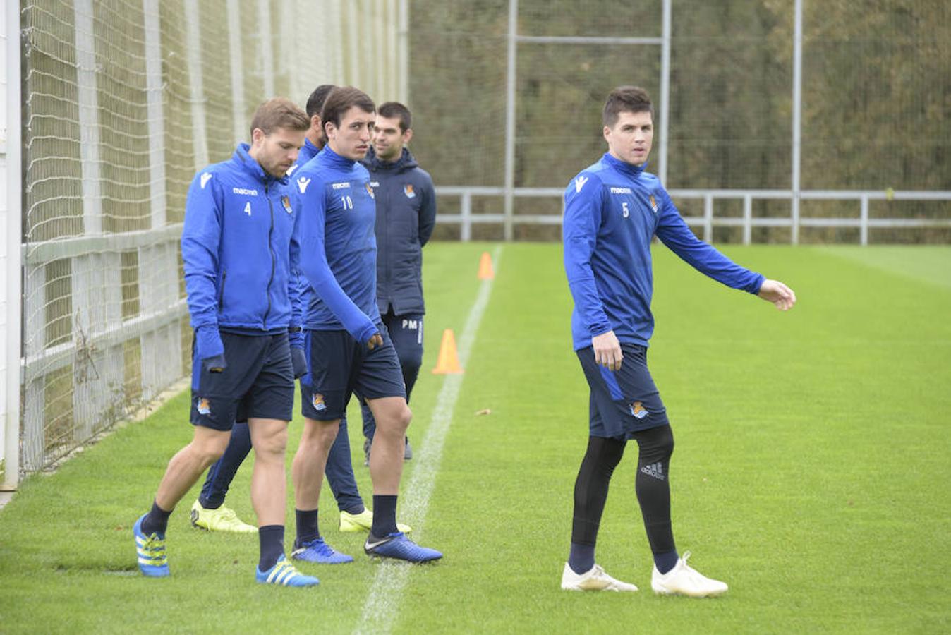 Los de Asier Garitano han efectuado el último entrenamiento de la semana antes de medirse este domingo al Betis en Sevilla