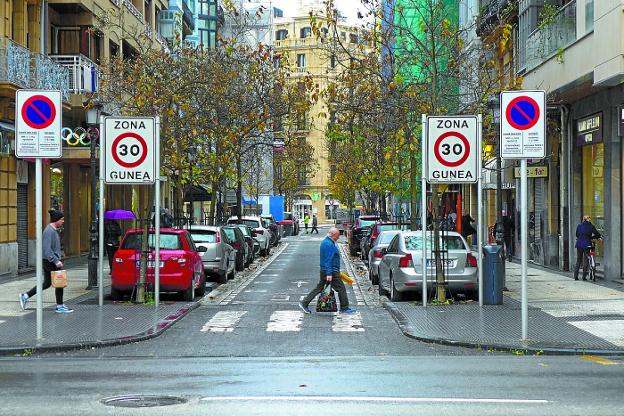 La calle Larramendi será peatonal en los próximos meses. 