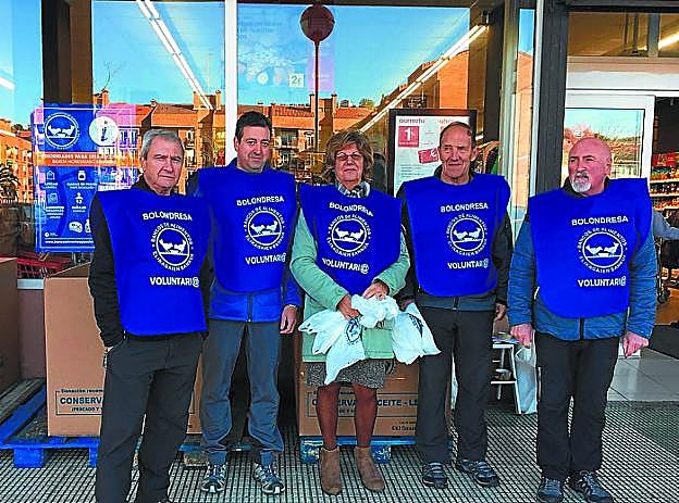 Voluntarios de la Gran Recogida de Alimentos de Zumaia. 