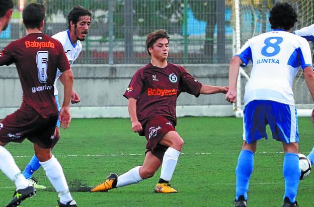 Iñigo Rodríguez. Gazteak berdinketaren gola lortu zuen. 