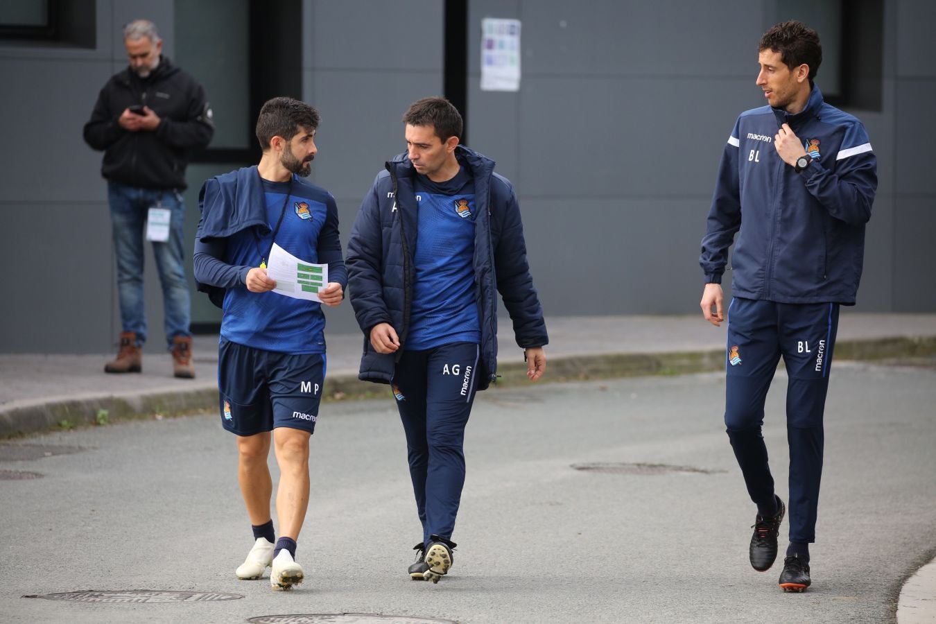 Han tenido que retirarse de la sesión 