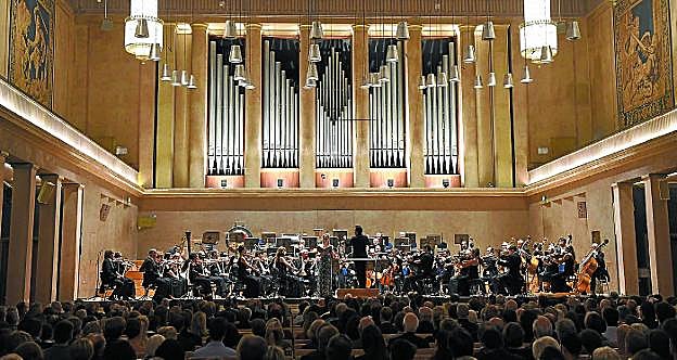 La orquesta, durante su actuación el jueves en el Herkulessaal de Múnich. 