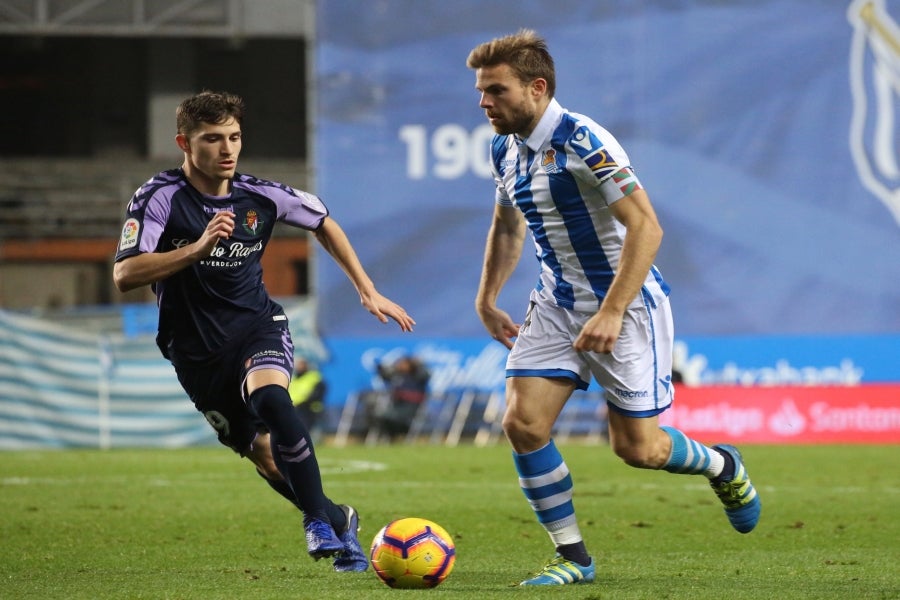 Los txuri-urdin se volcaron contra la portería rival sin ser capaces de materializar las numerosas ocasiones de gol (1-2). 