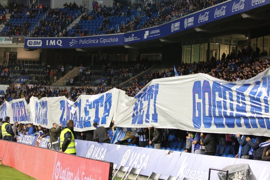 Los txuri-urdin se volcaron contra la portería rival sin ser capaces de materializar las numerosas ocasiones de gol (1-2). 