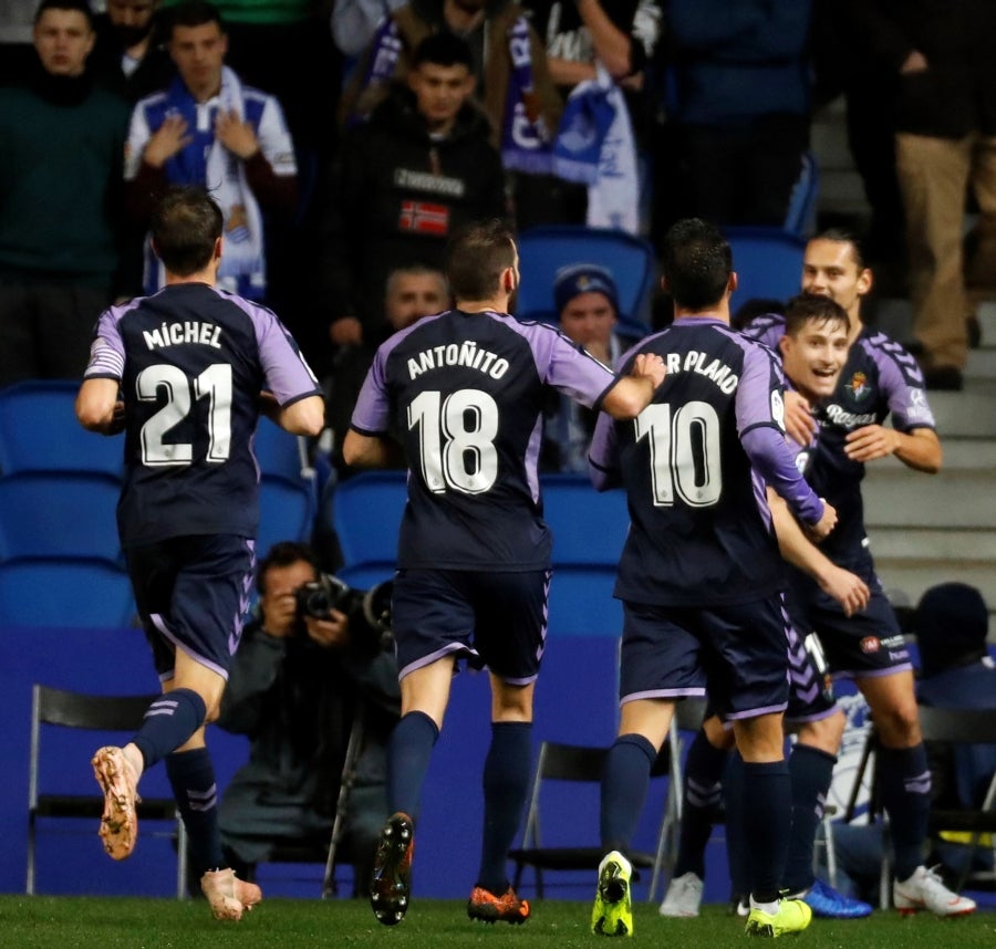 Los txuri-urdin se volcaron contra la portería rival sin ser capaces de materializar las numerosas ocasiones de gol (1-2). 