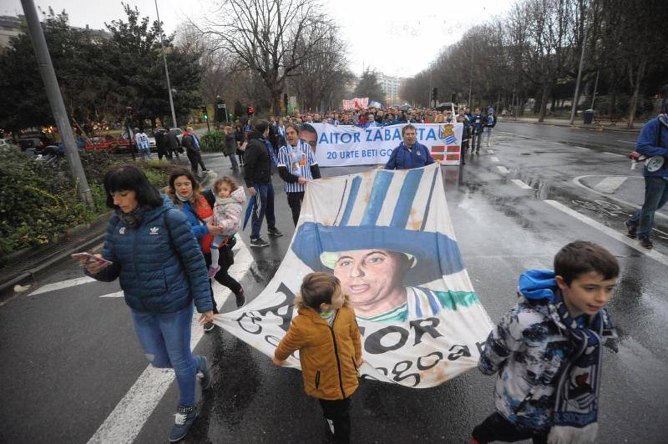 Seguidores realistas recuerdan a Aitor Zabaleta cuando se cumplen 20 años de su asesinato