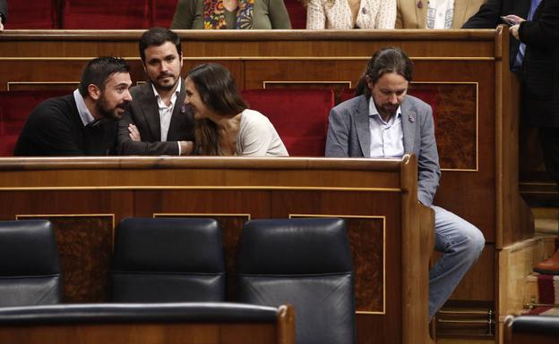 Pablo Iglesias, en su escaño del Congreso.