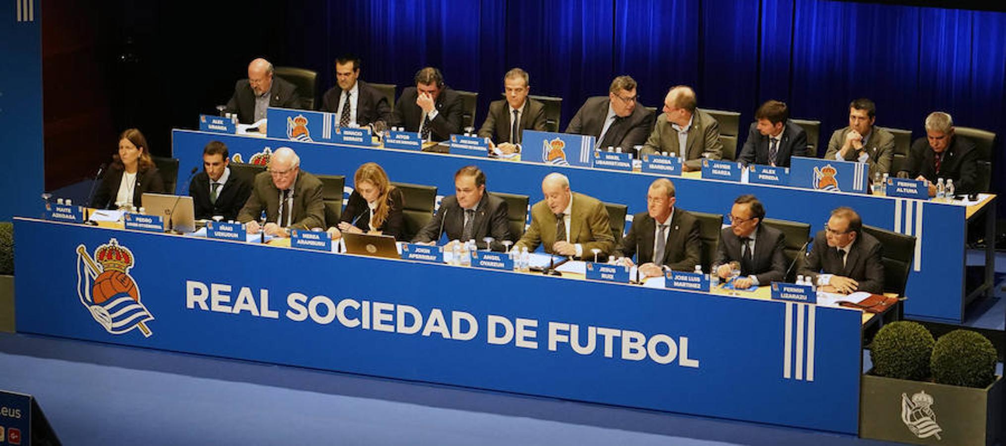 El club txuri urdin celebra su asamblea anual, en la que se definirán las claves del futuro