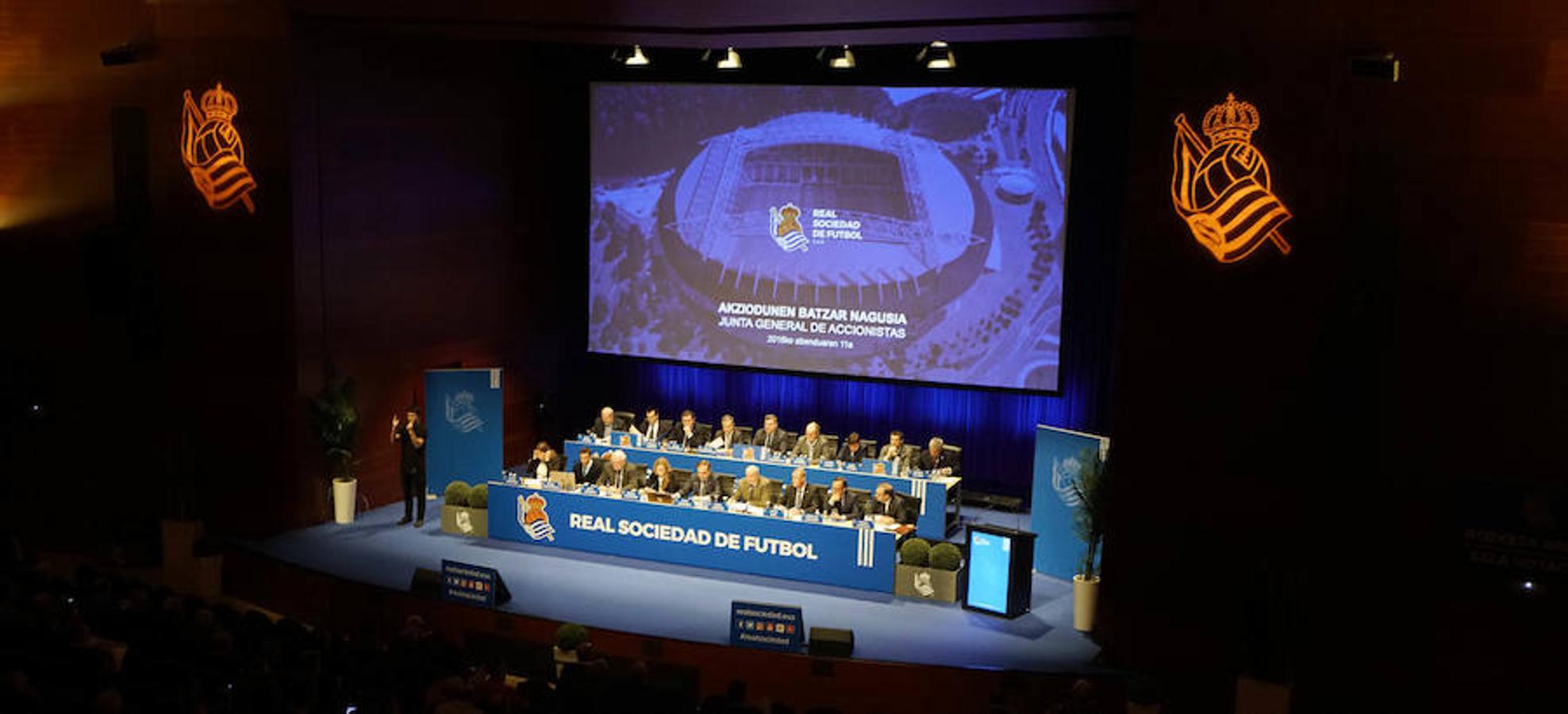 El club txuri urdin celebra su asamblea anual, en la que se definirán las claves del futuro